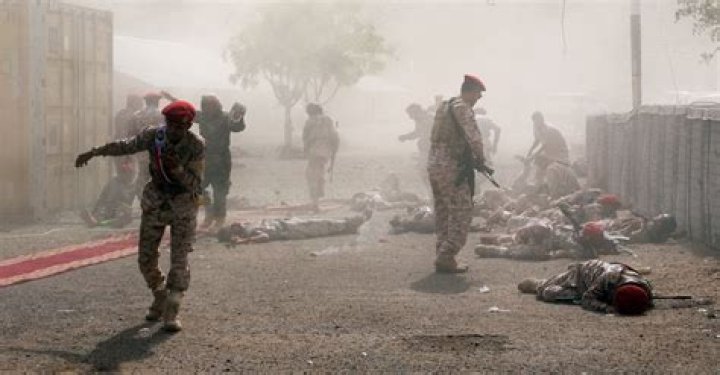 
2 killed in explosion targeting civilian bus in Yemen’s Taiz 