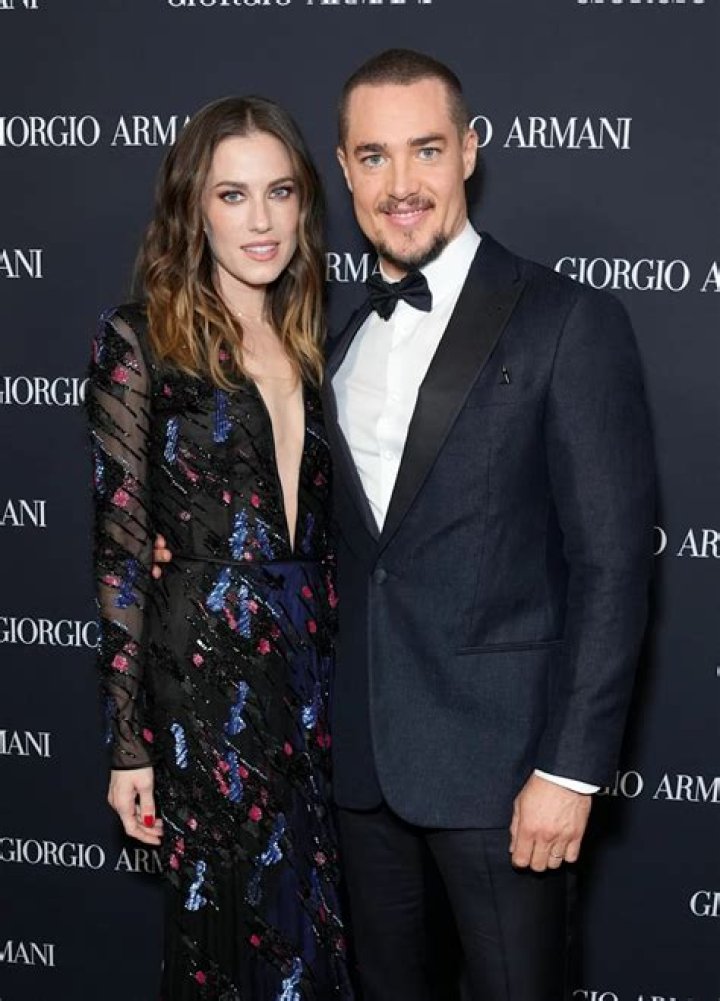 A Look Into Alexander Dreymon And Allison Williams Relationship