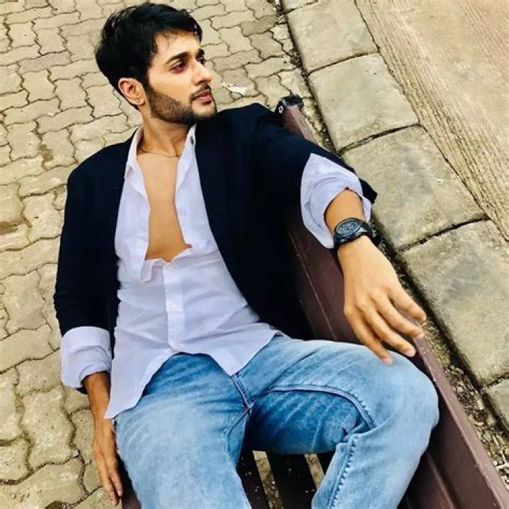 Aakash Talwar Height, Weight, Net Worth, Age, Birthday, Wikipedia, Who, Instagram, Biography