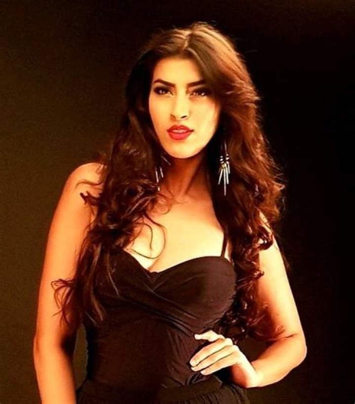 Aakriti Anand Singh Height, Weight, Net Worth, Age, Birthday, Wikipedia, Who, Instagram, Biography