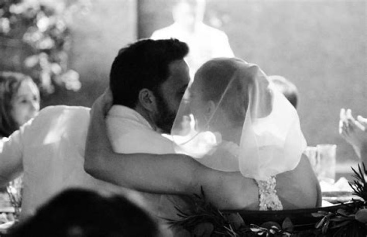
Actress Jennifer Lopez and Ben Affleck wedding Viral Pics and Video on Twitter, Reddit 