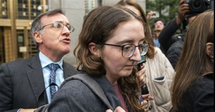 
Alameda CEO Caroline Ellison & Sam Bankman Fried’s Rumoured Ex-Girlfriend Under Scrutiny After FTX Collapse 