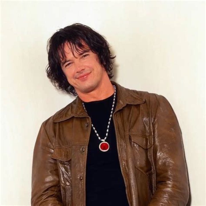 Alex Jolig Height, Weight, Net Worth, Age, Birthday, Wikipedia, Who, Nationality, Biography