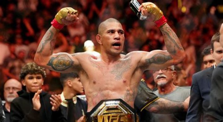 Alex Pareira Height, Weight, Net Worth, Age, Birthday, Wikipedia, Who, Instagram, Biography