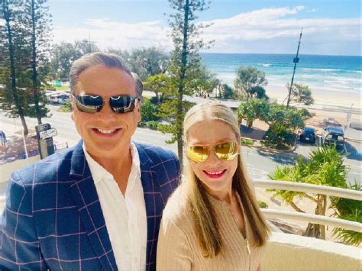 
Allan Raskall Wife – Is He Married? Wikipedia Bio Age And Salary 