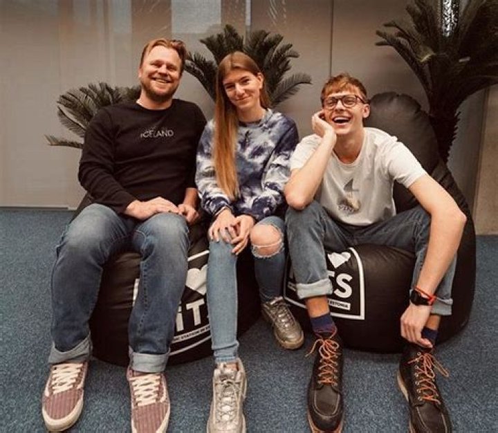 
Amanda Treier Height, Weight, Net Worth, Age, Birthday, Wikipedia, Who, Nationality, Biography 