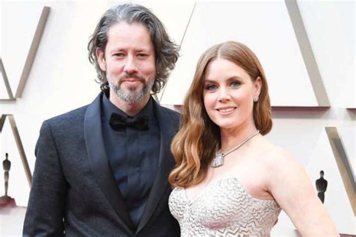 
Amy Adams Is a Better Christmas Gift-Giver, Husband Darren Le Gallo Admits — but He’s Improving 