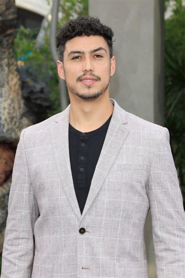 
Andrew Macias Height, Weight, Net Worth, Age, Birthday, Wikipedia, Who, Nationality, Biography 