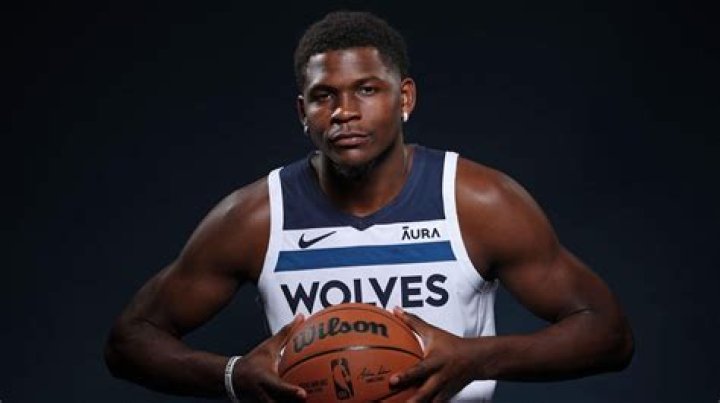 
Anthony Edwards Height, Weight, Net Worth, Age, Birthday, Wikipedia, Who, Nationality, Biography 