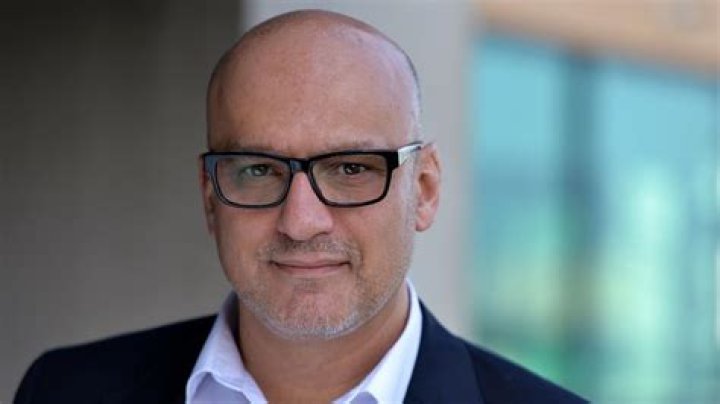 
Ash Amirahmadi Height, Weight, Net Worth, Age, Birthday, Wikipedia, Who, Nationality, Biography 