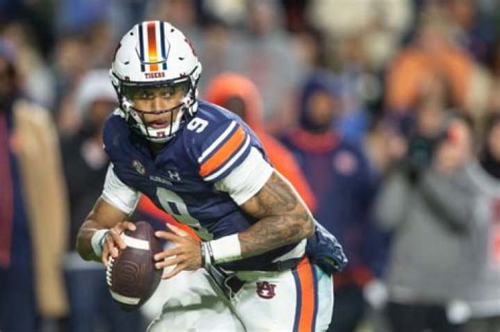 Auburn Quarterback Robby Ashford Parents Meloney Ashford And Robert Ashford