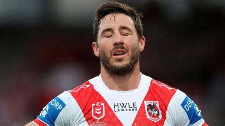 
Ben Hunt Salary And Contract Update, Why Did He Reject Dragons Offer? 