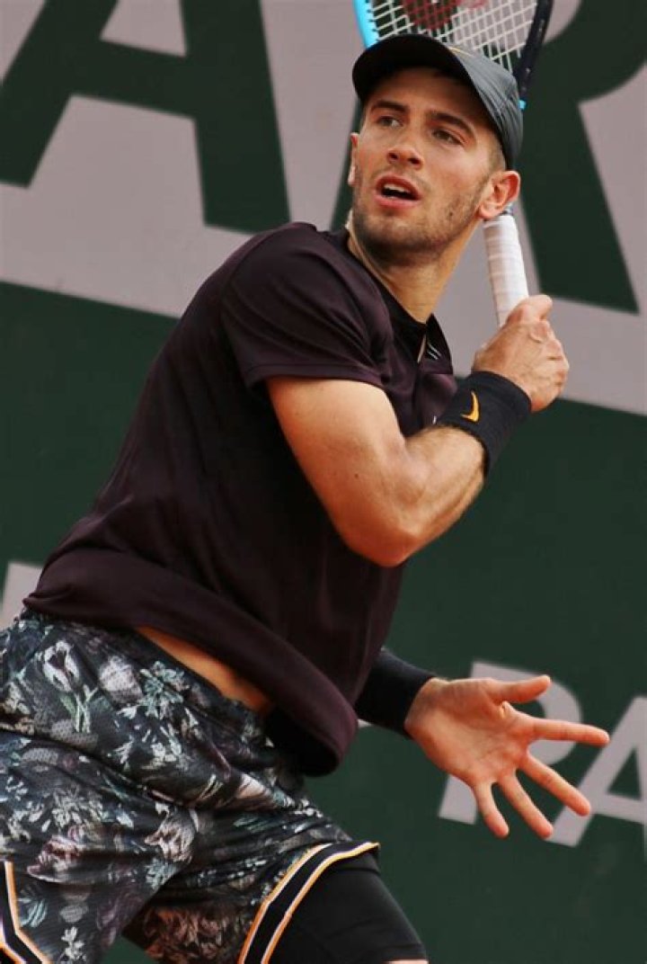 
Borna Coric Height, Weight, Net Worth, Age, Birthday, Wikipedia, Who, Nationality, Biography 