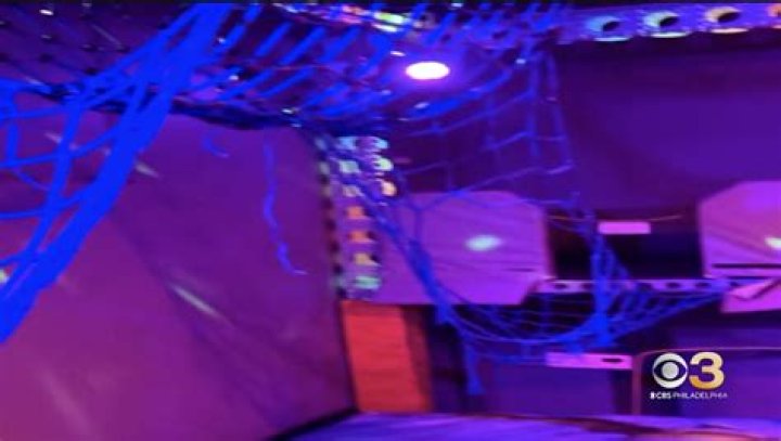 
Boy, 8, hospitalized after getting hung from neck by rope ladder at PA amusement park 