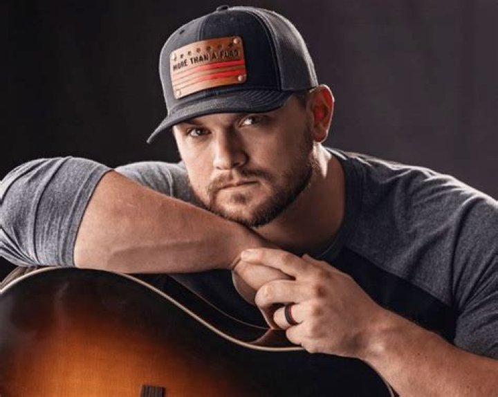 Brandon Davis Height, Weight, Net Worth, Age, Birthday, Wikipedia, Who, Nationality, Biography