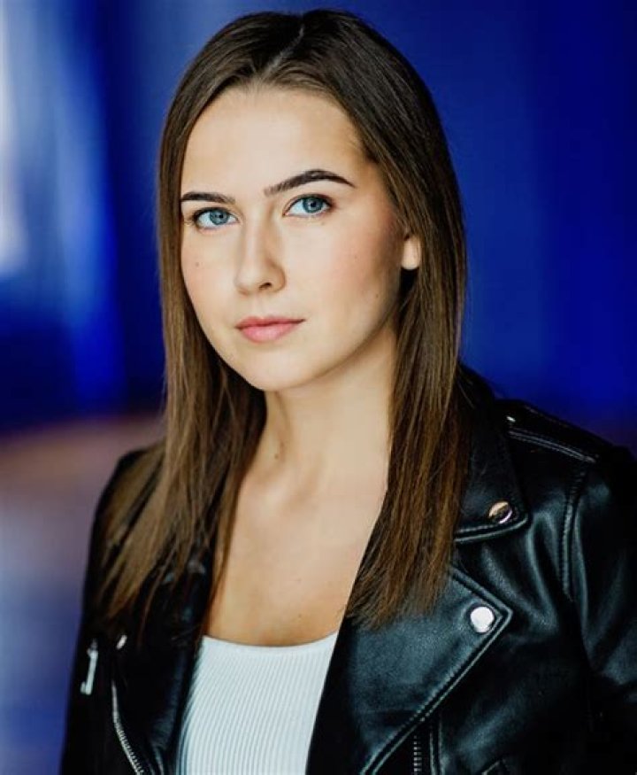 Briana Andrade-Gomes Height, Weight, Net Worth, Age, Wiki, Who, Instagram, Biography