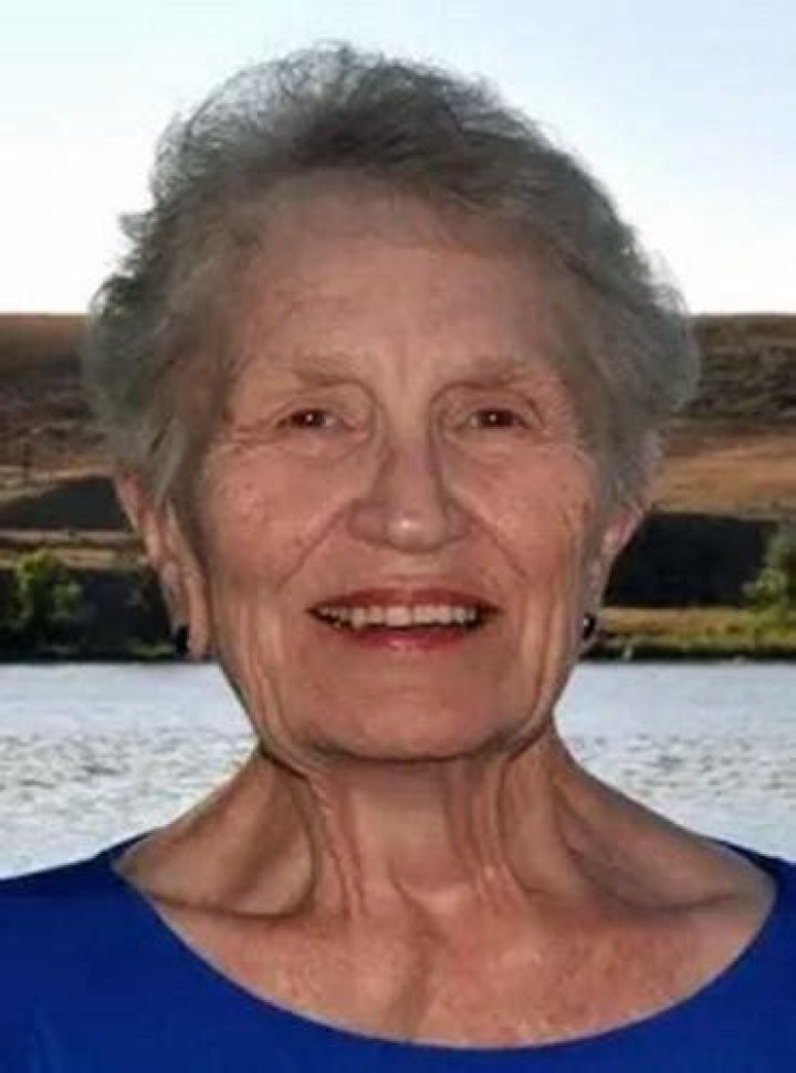 
Cause of death and obituary of Helen A. Bailly 