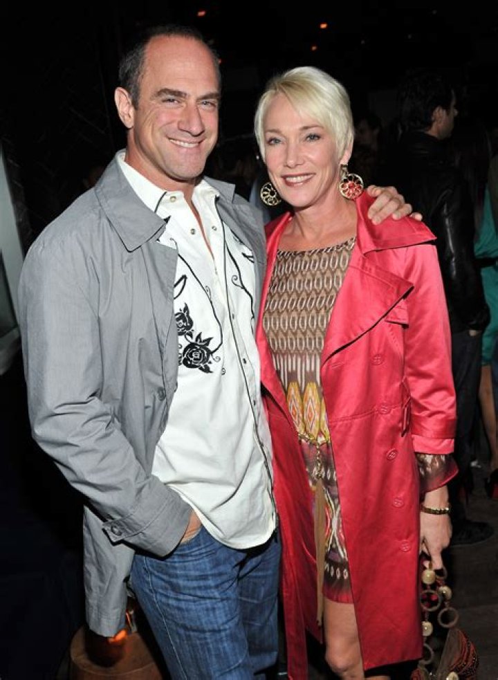 
Christopher Meloni Wife Who is Christopher Meloni Wife? 