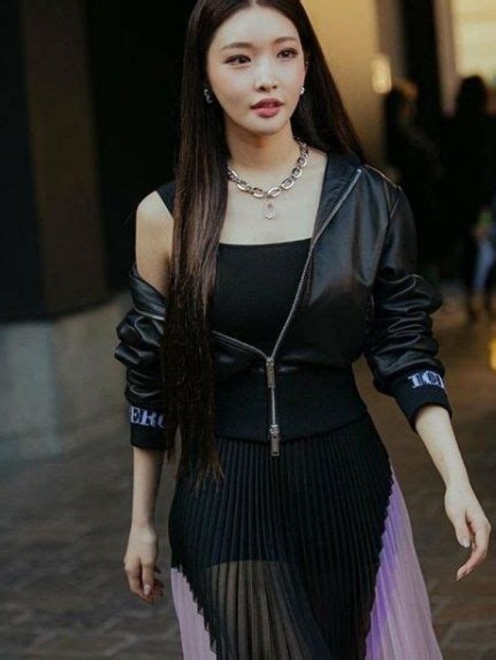 Chungha Height, Weight, Net Worth, Age, Birthday, Wikipedia, Who, Nationality, Biography