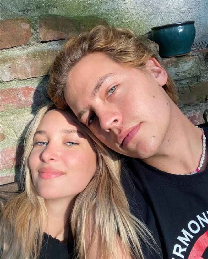 
Cole Sprouse And Ari Fournier Relationship Timeline – Are They Still Together? 
