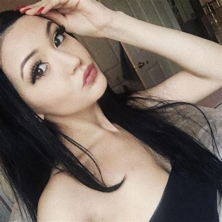 
Cristina Sarakas Height, Weight, Net Worth, Age, Birthday, Wikipedia, Who, Nationality, Biography 