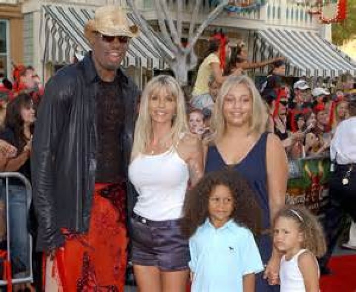 
Dennis Rodman Had Two Baby Mamas For Beautiful Kids 