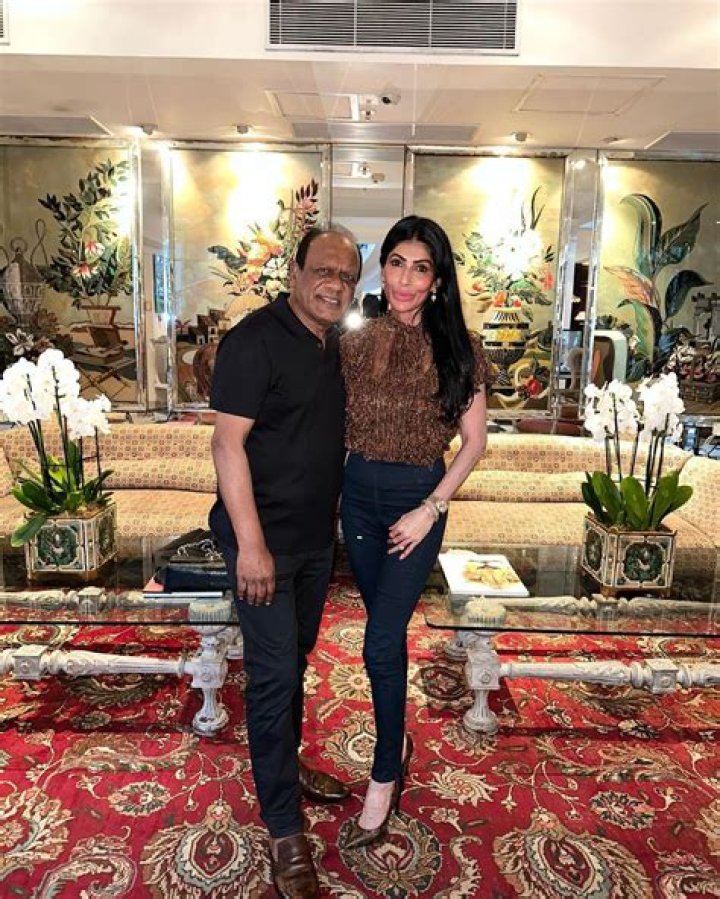 
Destiny Etiko’s Mother Rain Prayers And Adulations On Her As She Surprises Her With A New Car 