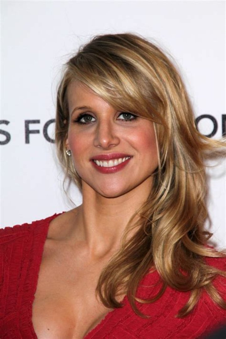 Details About Lucy Punch: Age, Height, Boyfriend, Net Worth, Wiki
