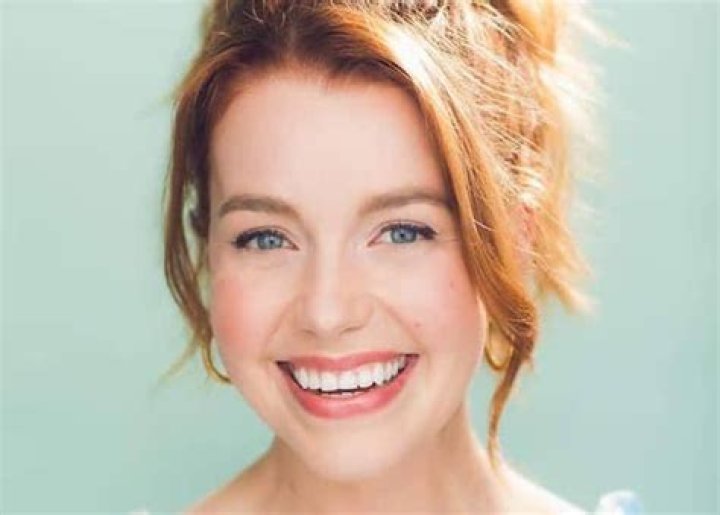 Devon Hales Height, Weight, Net Worth, Age, Wiki, Who, Instagram, Biography