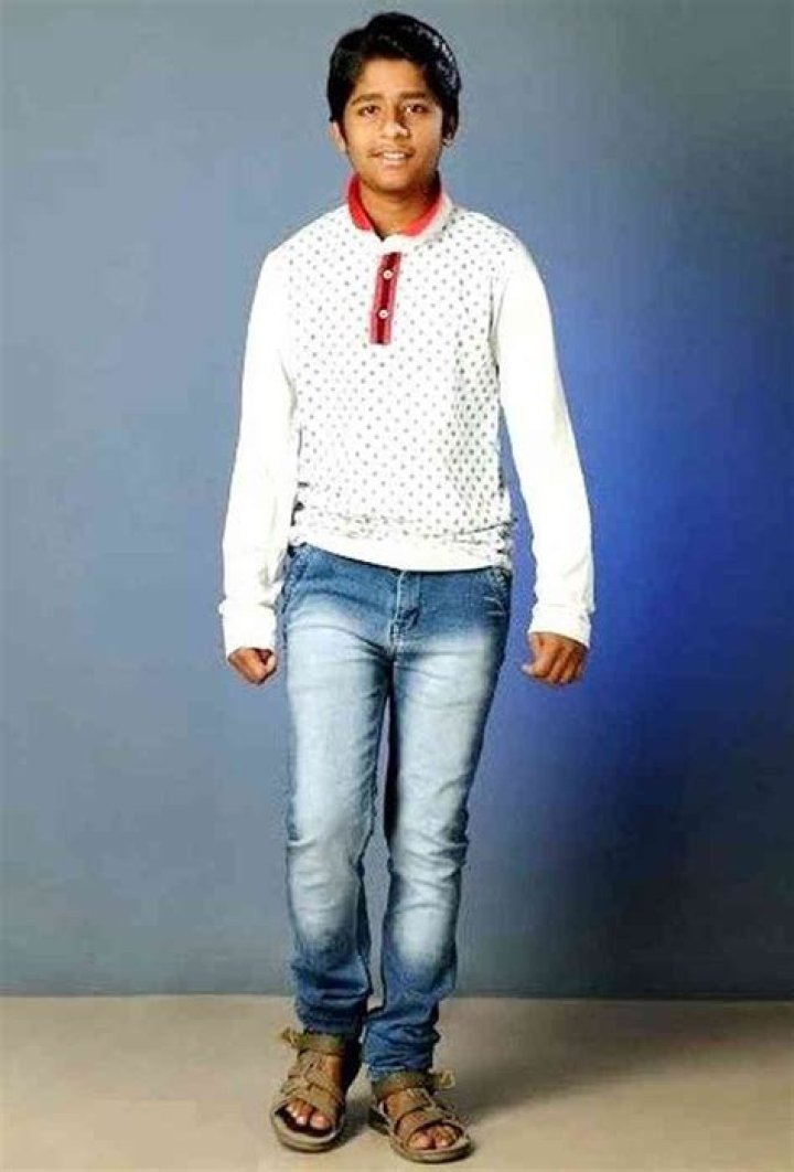 
Dhawal Kulkarni Height, Weight, Net Worth, Age, Birthday, Wikipedia, Who, Nationality, Biography 