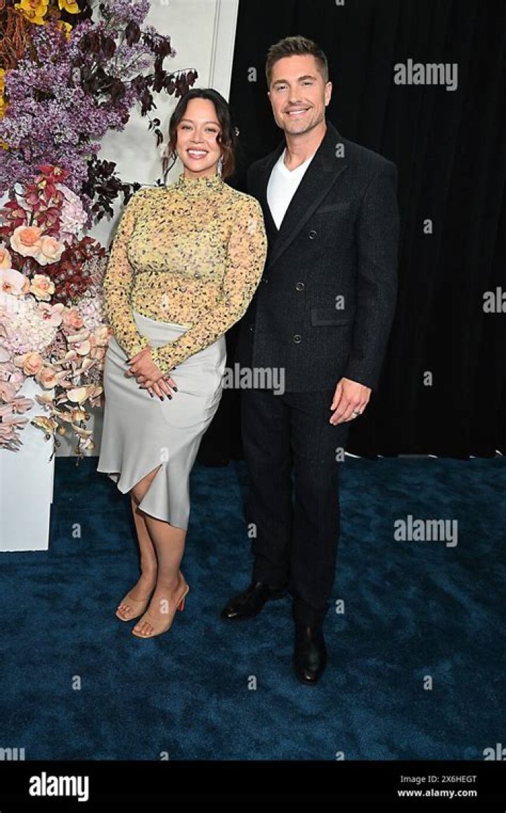 
Does Oneil Cruz Have A Wife In 2022 – Married Life And Family Details 