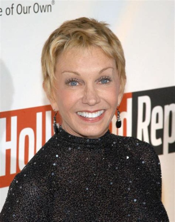Does Sandy Duncan Have A Glass Eye? She Had A Bad Accident