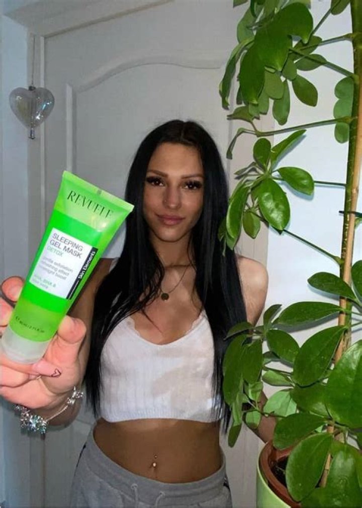 
Dorina Szasz Height, Weight, Net Worth, Age, Birthday, Wikipedia, Who, Nationality, Biography 