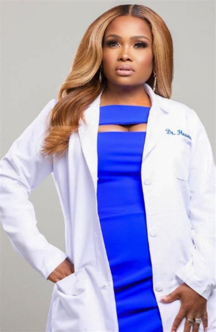 Dr. Heavenly Kimes Height, Weight, Net Worth, Age, Birthday, Wikipedia, Who, Nationality, Biography