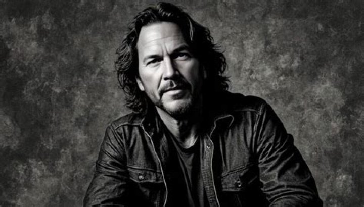 Eddie Vedder Height, Weight, Net Worth, Age, Birthday, Wikipedia, Who, Nationality, Biography