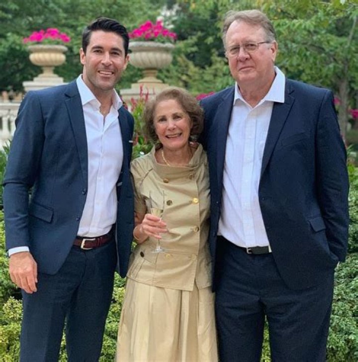 
Former City Commissioner Philadelphia Al Schmidt’s Wife, Family Children And Net Worth 