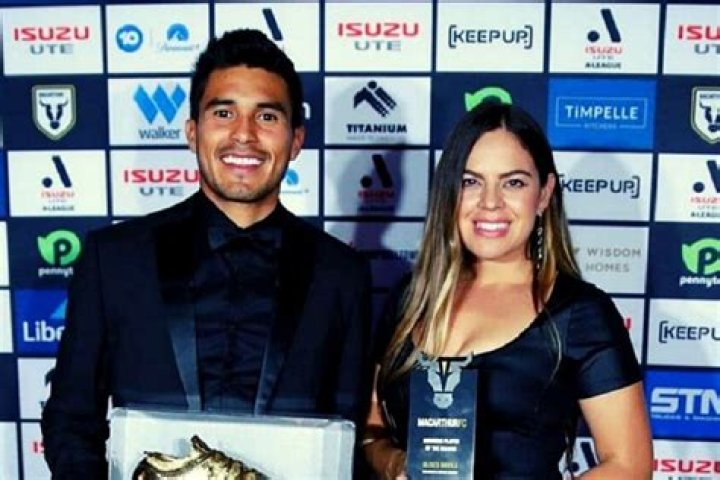 
Former Wellington Phoenix Skipper Ulises Davila’s Wife Lily Davila Dies Suddenly -What Happened? 