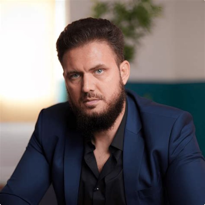 
Gabriel Al Romaani’s Dating Status 