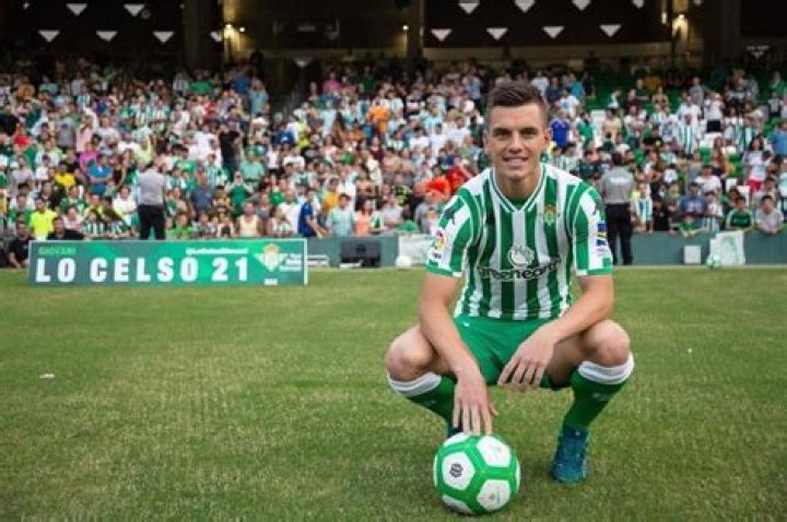 
Giovani Lo Celso Height, Weight, Net Worth, Age, Birthday, Wikipedia, Who, Nationality, Biography 