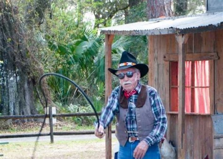 Gordie Peer Stuntman Wikipedia- What Happened To His Ranch?