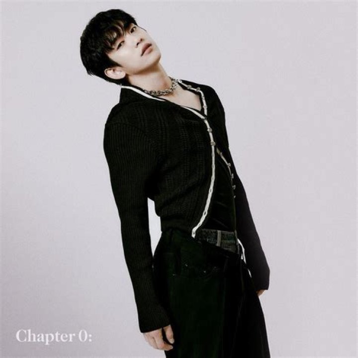 
GOT7 Jinyoung announces his first solo album, CHAPTER 0: WITH 