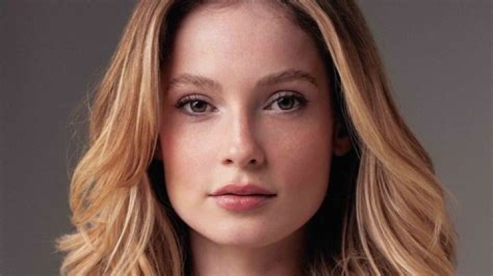 Hannah Dodd Height, Weight, Net Worth, Age, Birthday, Wikipedia, Who, Nationality, Biography