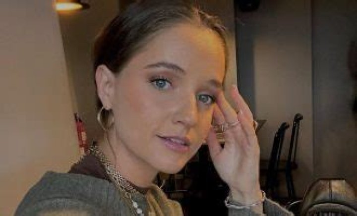 
Hannah Schibi Height, Weight, Net Worth, Age, Birthday, Wikipedia, Who, Nationality, Biography 