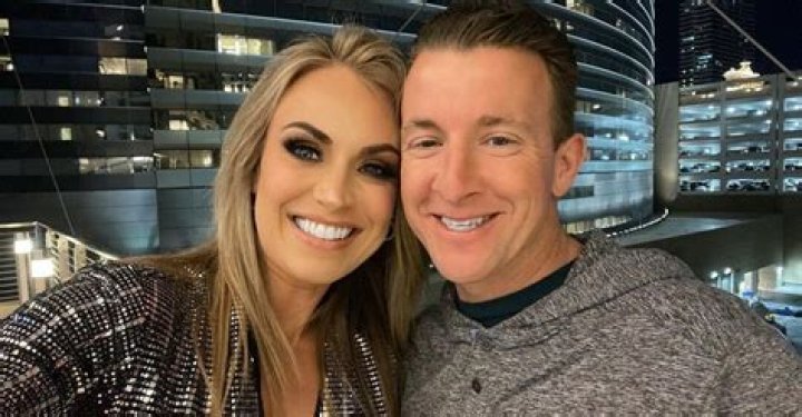 
Here’s The Untold Truth We Know About AJ Allmendinger’s Wife, Tara Meador 