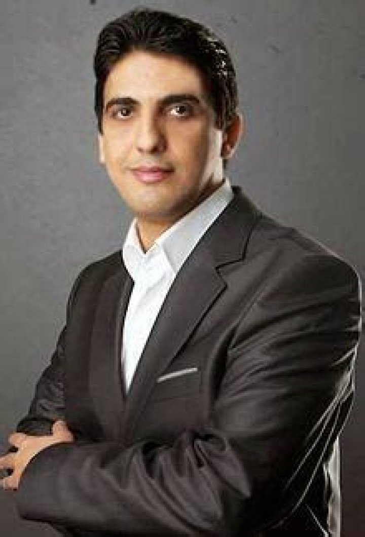 Hosni Zaghdoudi Height, Net Worth, Age, Who, Girlfriend, Biography, Wiki