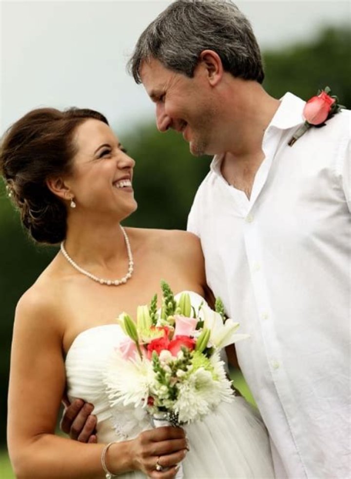 
How did Robert Shiels Fall in Love with Michelle Zepeda 