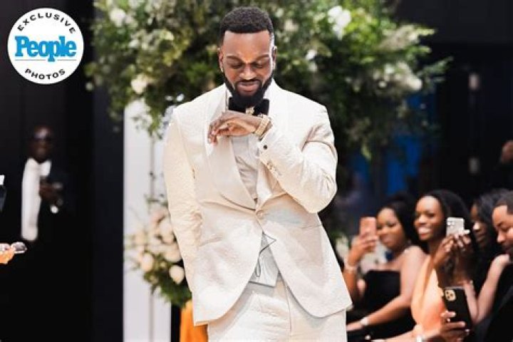 
How much has Bud Light lost in sales? Plummeting figures spark celebrations as beer aisle video goes viral 