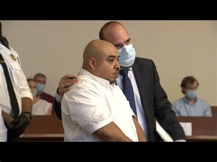 
How Old Is Alvaro Larrama? 