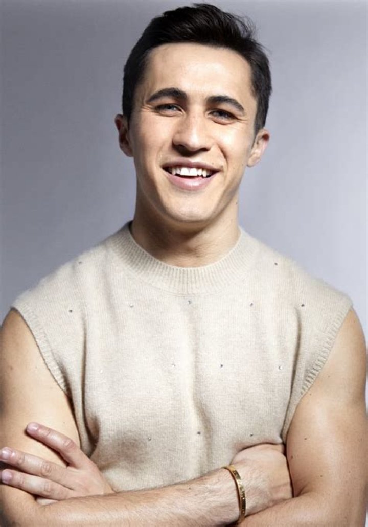 
How Old Is Chris Olsen on Tiktok? His Age & Height, Does He Have A Girlfriend? 