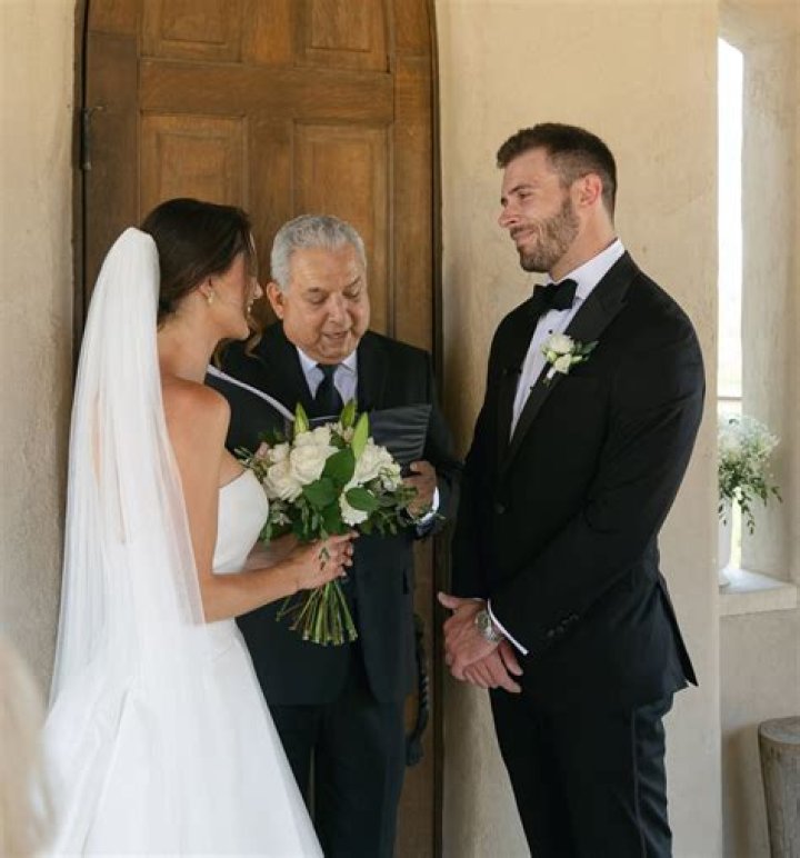 How Old Is Kaity Biggar On The Bachelor? Age Difference With Fiance Zach Shallcross